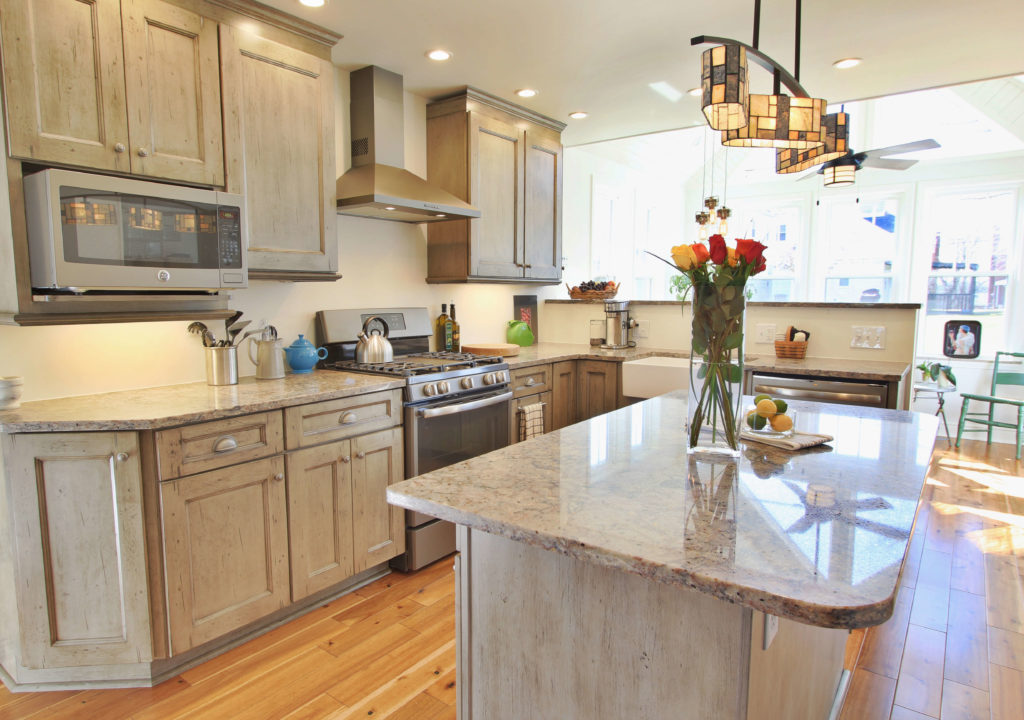 A Beautiful Newly Remodeled Kitchen By Kingswood Designs